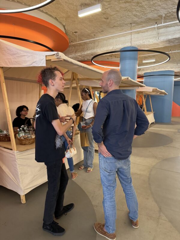 Bridging the Gap: How Experiential Learning Connects Classroom and Community 6